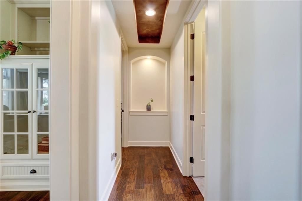 1316 NE Kenwood Drive — photo 17