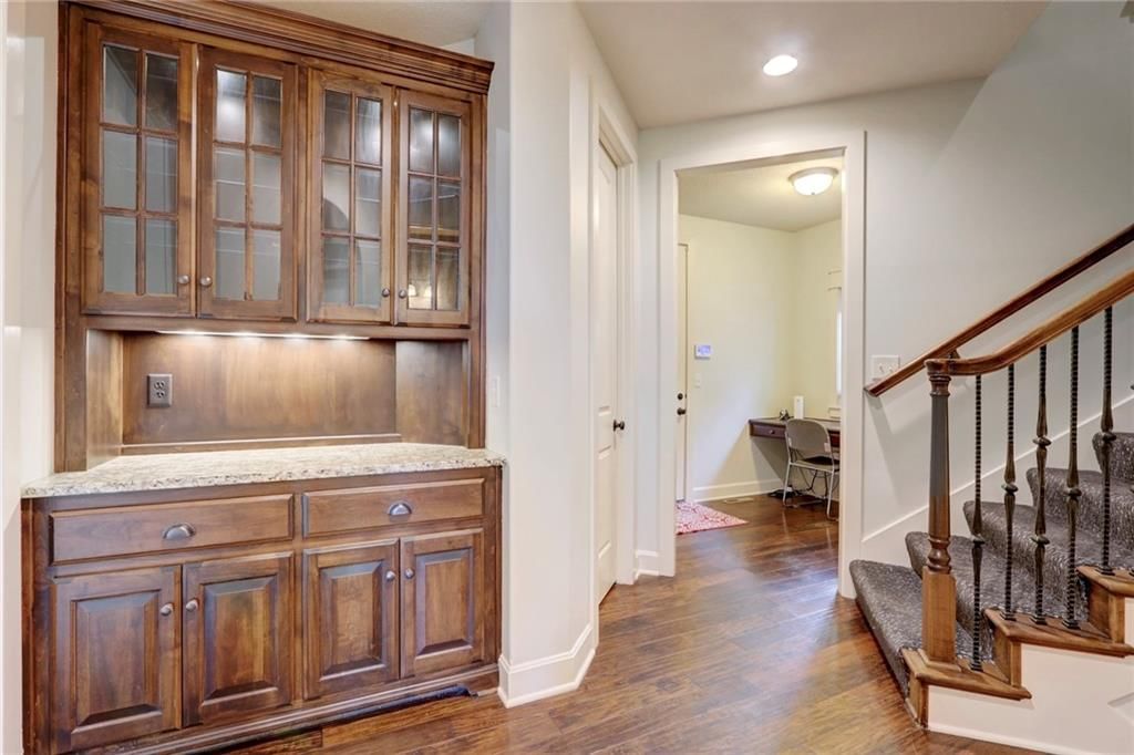 1316 NE Kenwood Drive — photo 34