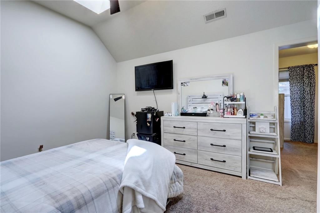 1316 NE Kenwood Drive — photo 42
