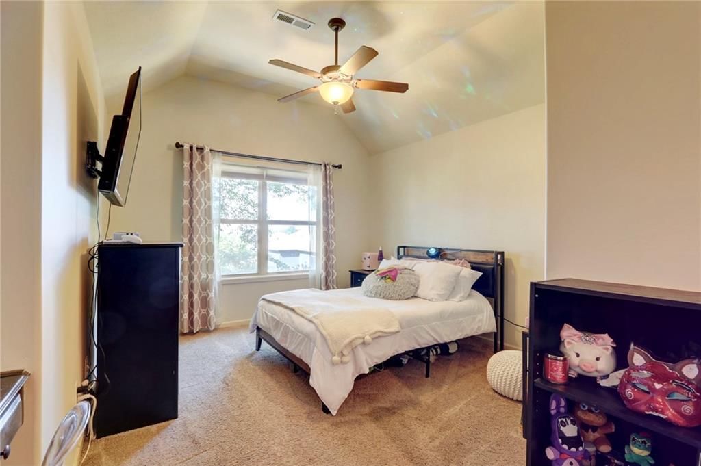 1316 NE Kenwood Drive — photo 50