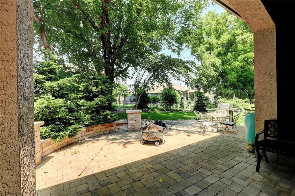 1316 NE Kenwood Drive — photo 82