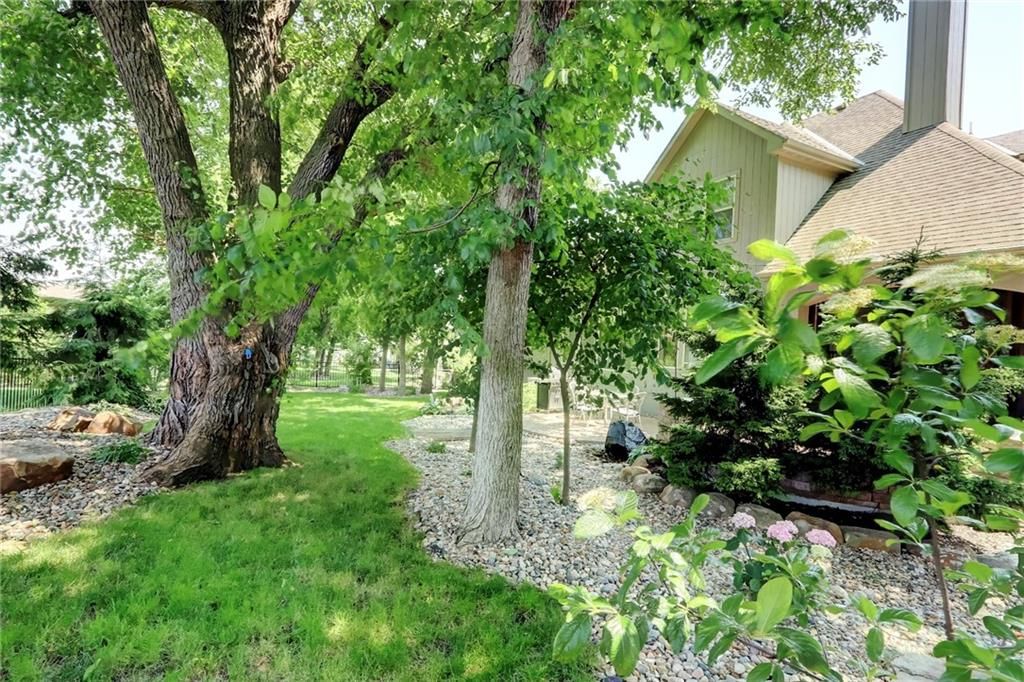 1316 NE Kenwood Drive — photo 93