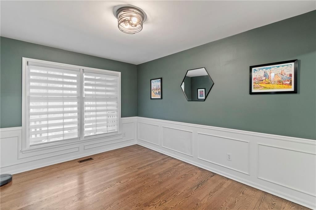7230 N Smalley Avenue — photo 4