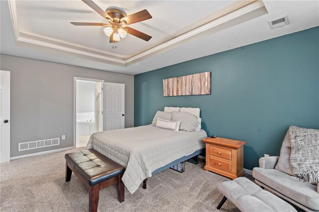 7230 N Smalley Avenue — photo 13