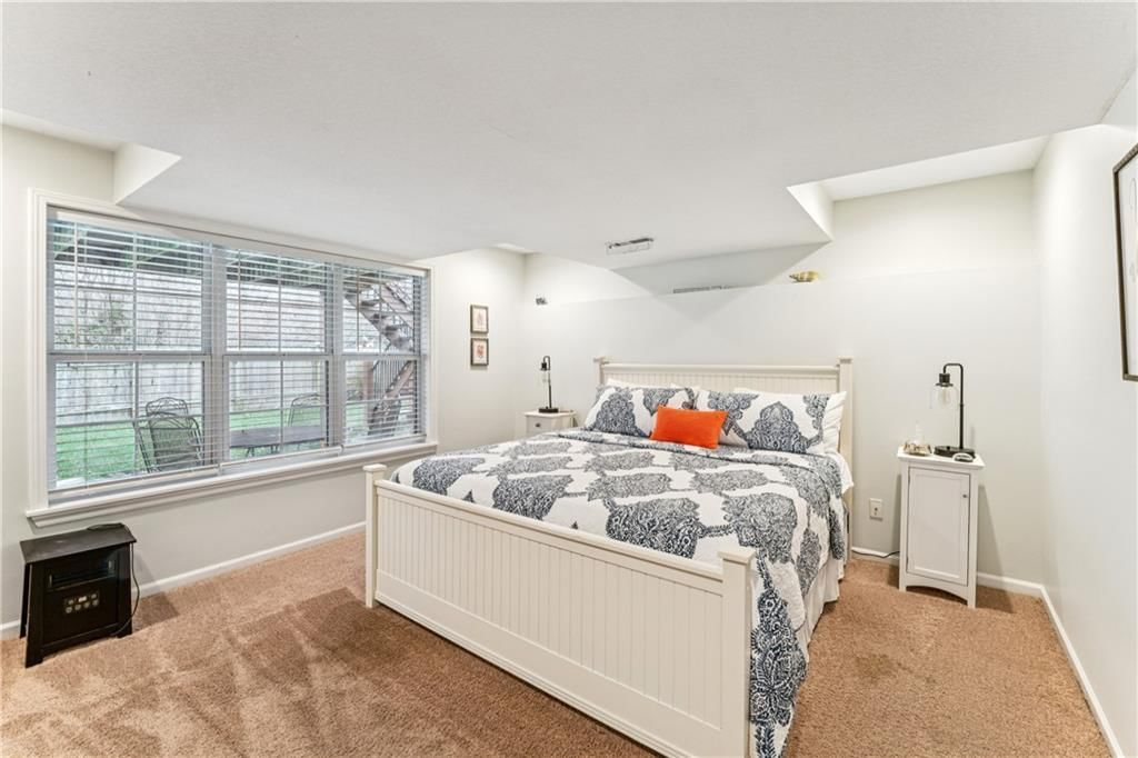 209 Hillside Drive — photo 27