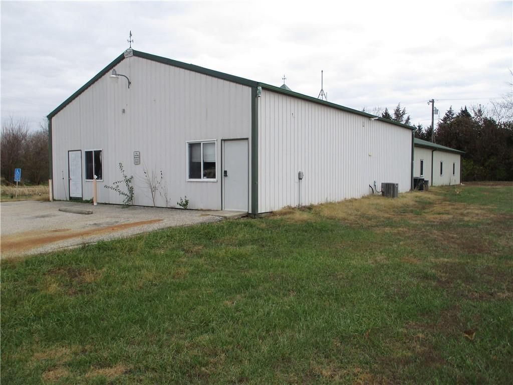 1250 Commercial N/A — photo 2