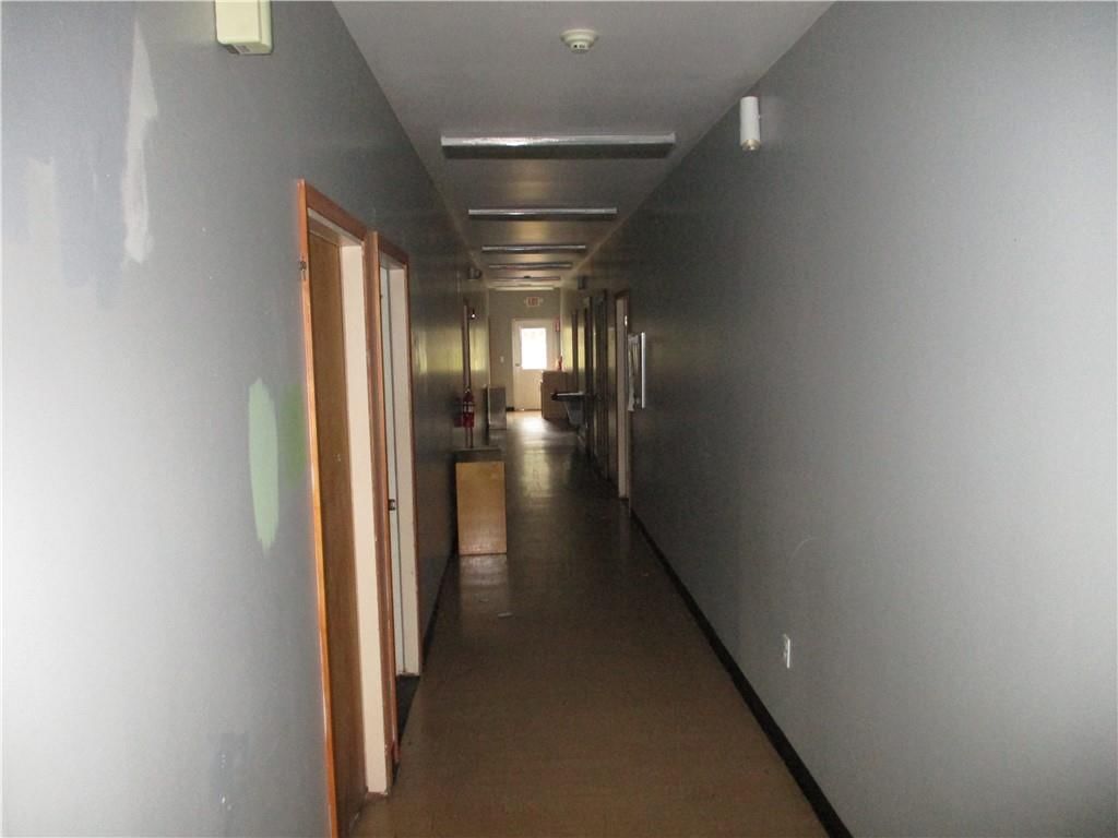 1250 Commercial N/A — photo 8