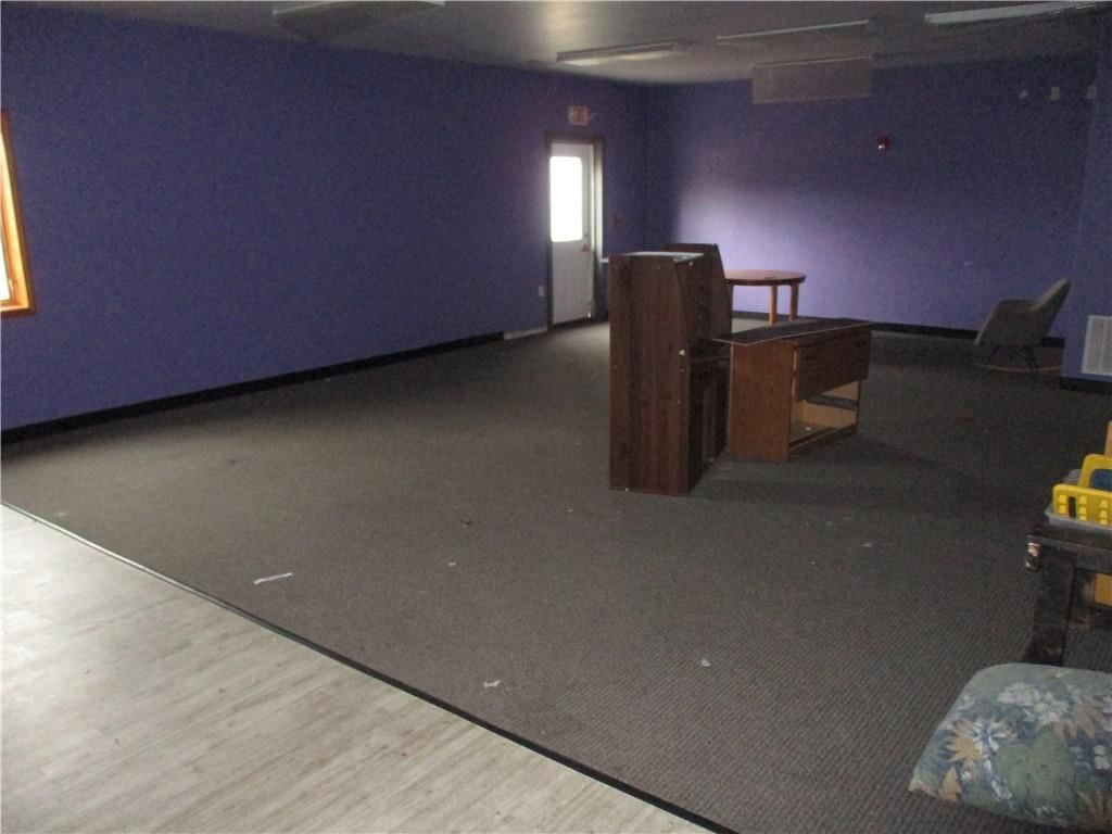 1250 Commercial N/A — photo 15