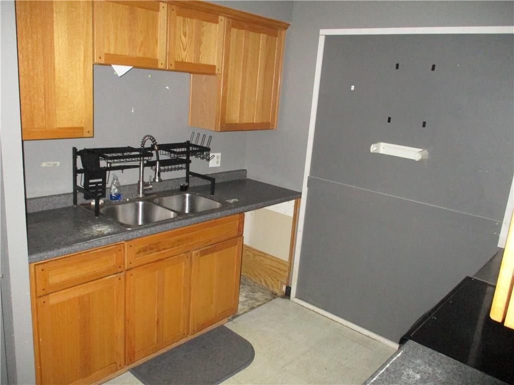 1250 Commercial N/A — photo 20