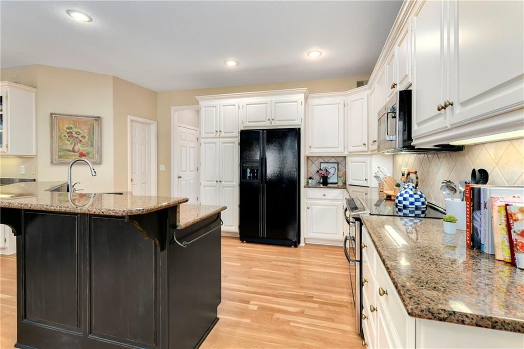 5102 W 161st Terrace — photo 13