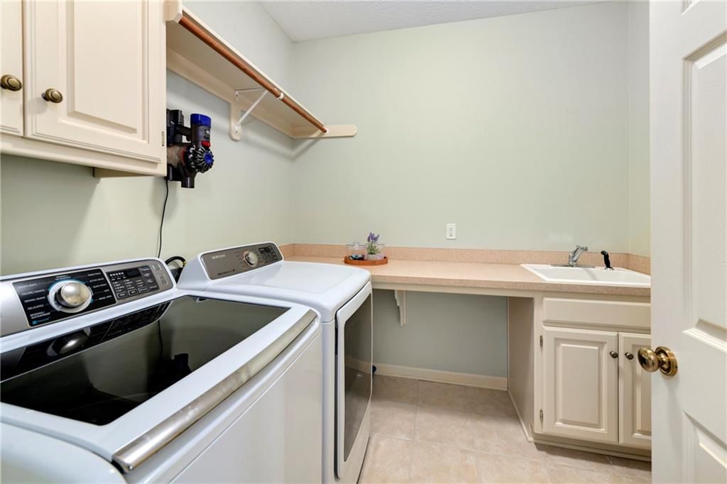 5102 W 161st Terrace — photo 23