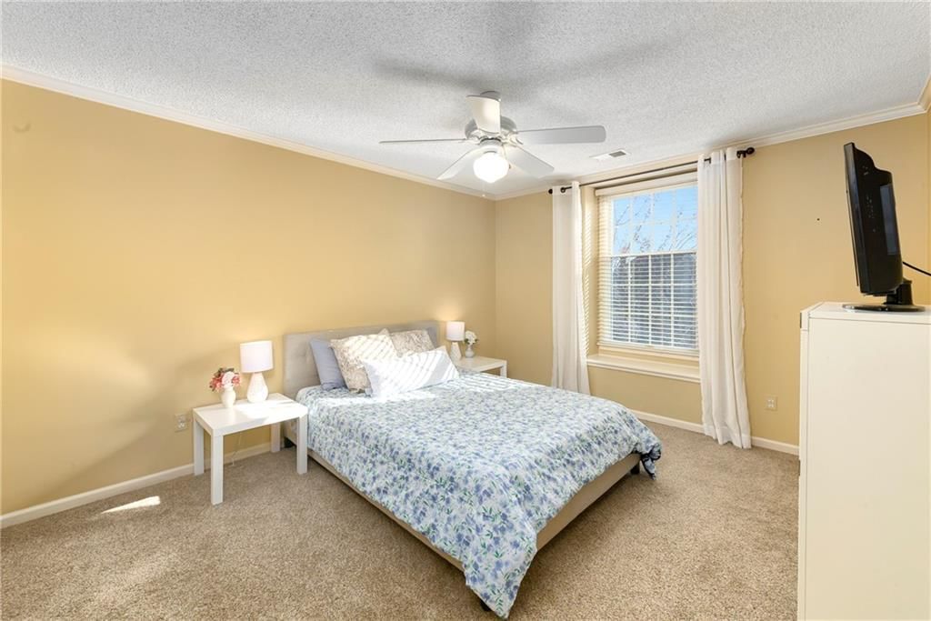 5102 W 161st Terrace — photo 37