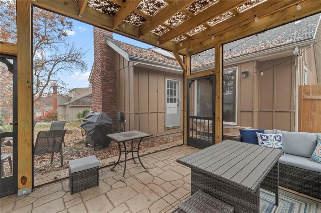 11623 Locust Street — photo 21