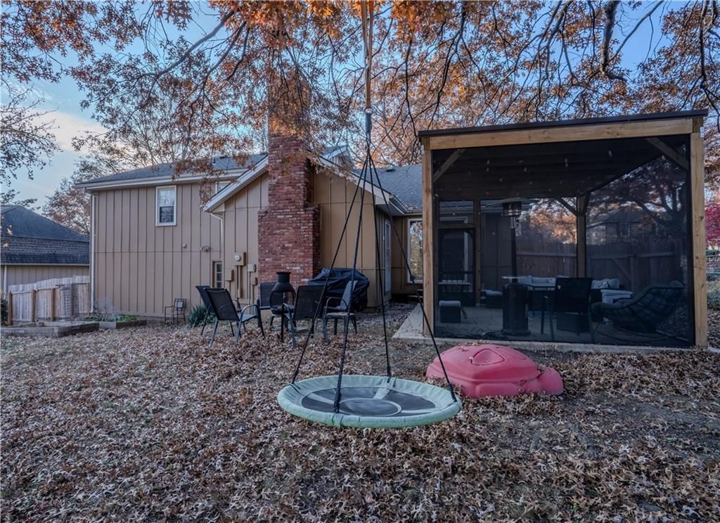 11623 Locust Street — photo 26