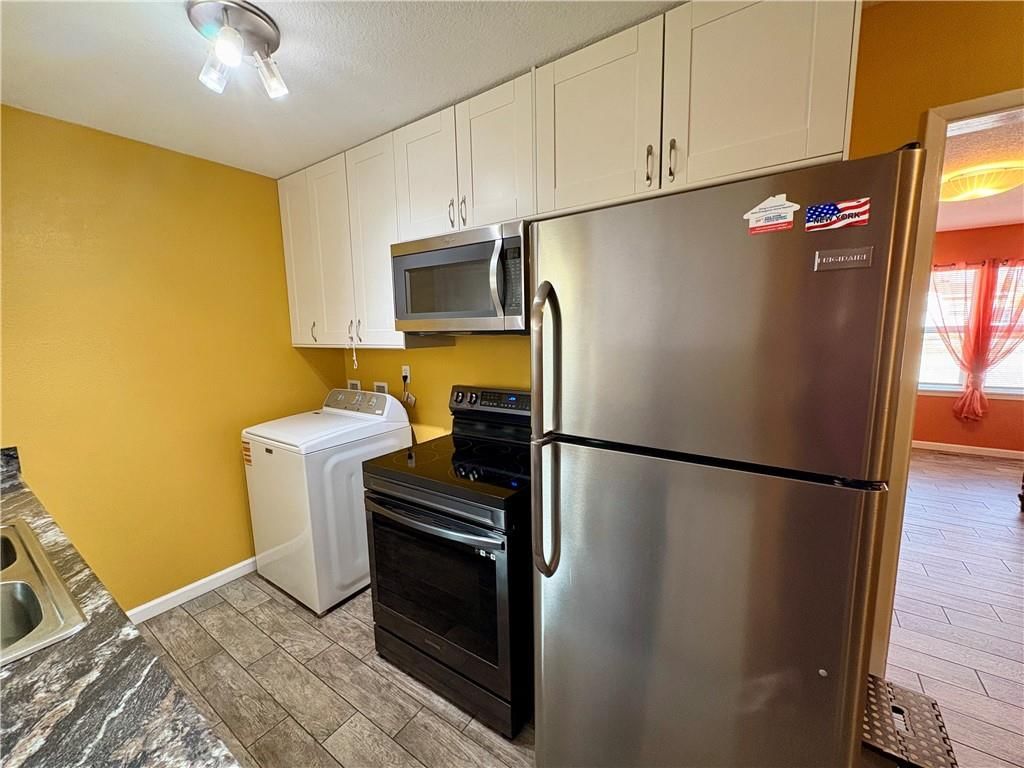 5133 Harmony Drive — photo 9