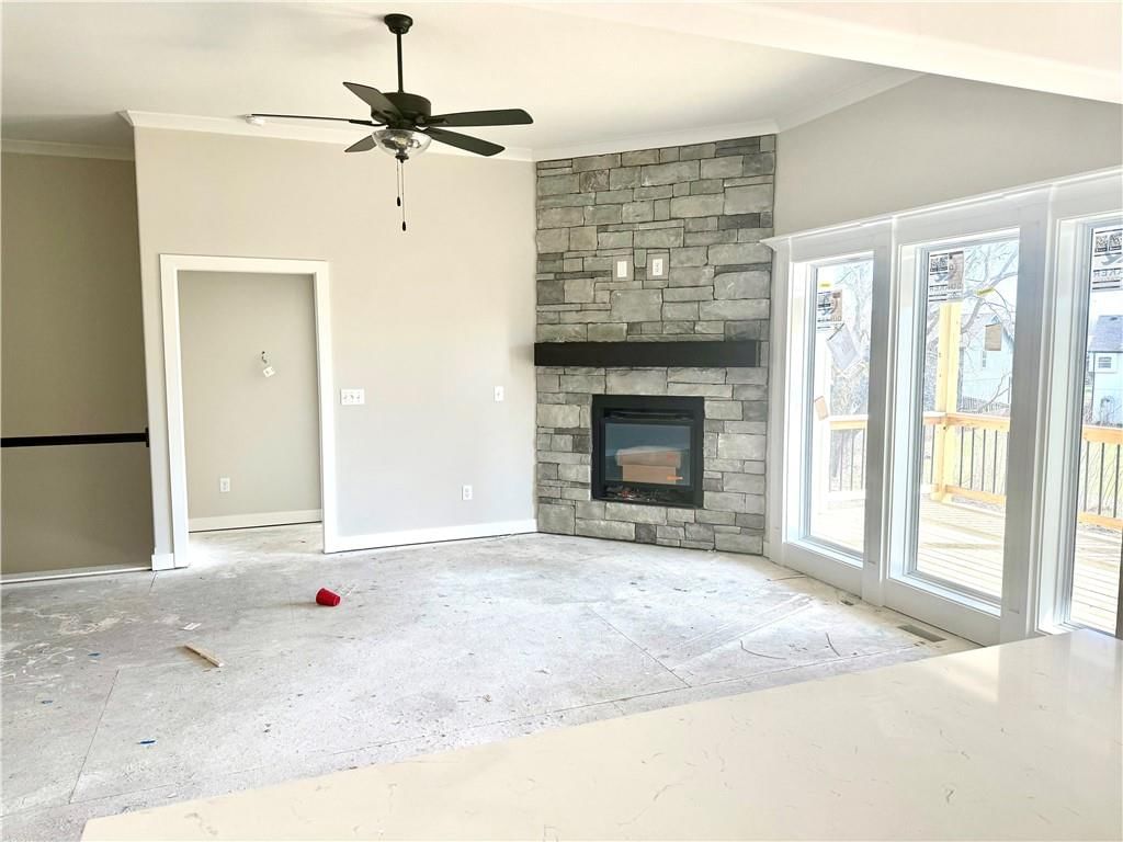 11805 N Wheeling Avenue — photo 2