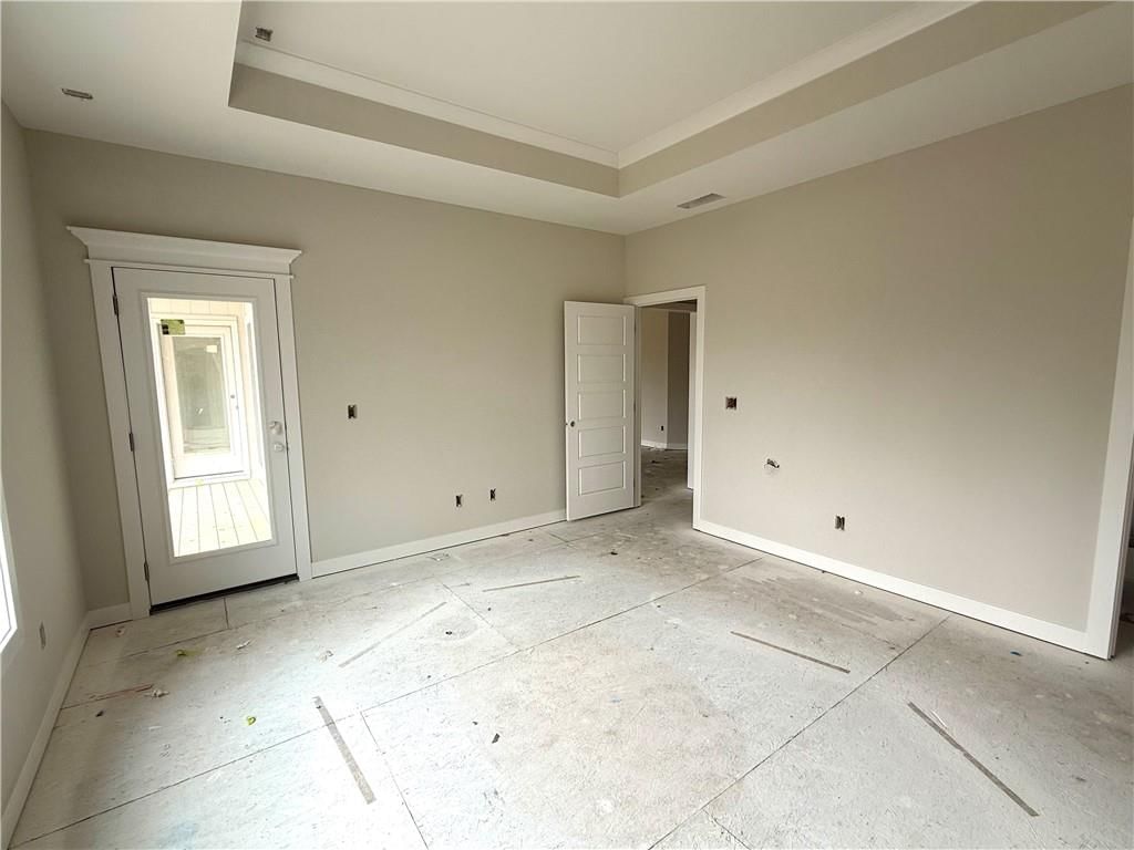11805 N Wheeling Avenue — photo 7