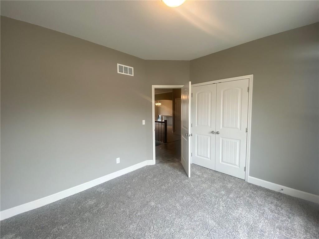 11805 N Wheeling Avenue — photo 20