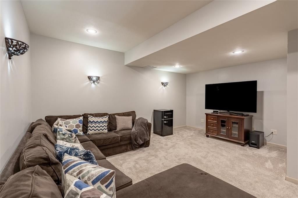 6942 CONSTANCE Street — photo 28