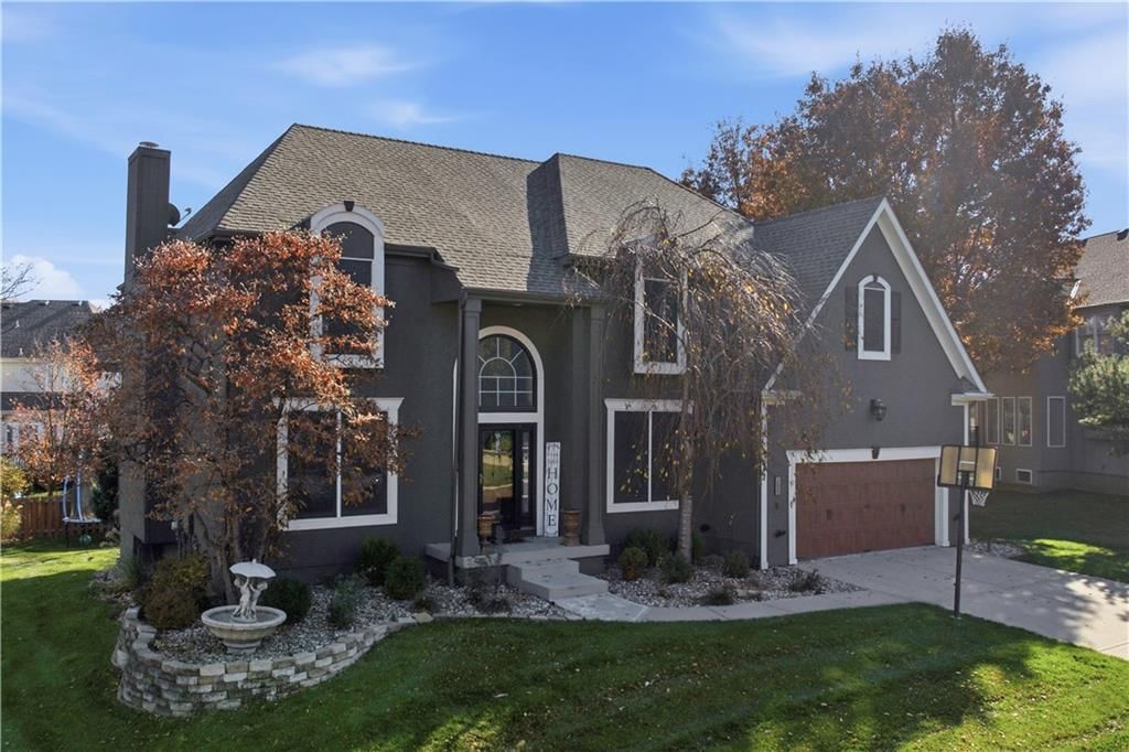 16009 Ash Street, Overland Park, KS