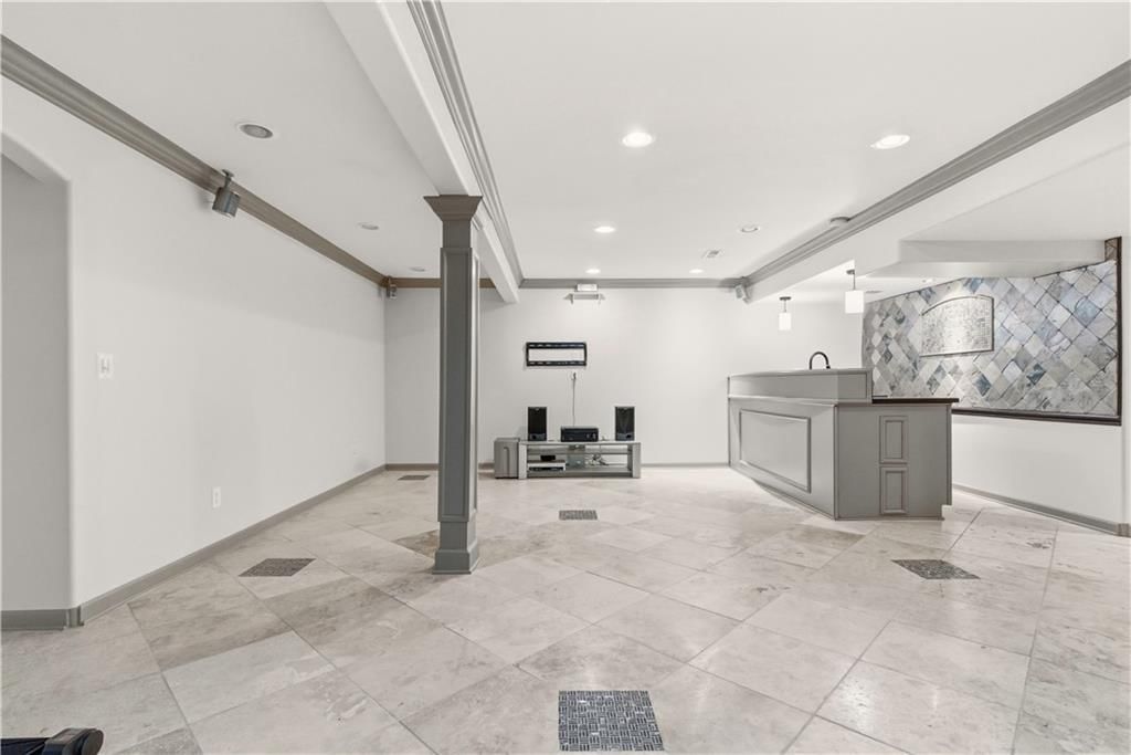 16009 Ash Street — photo 31
