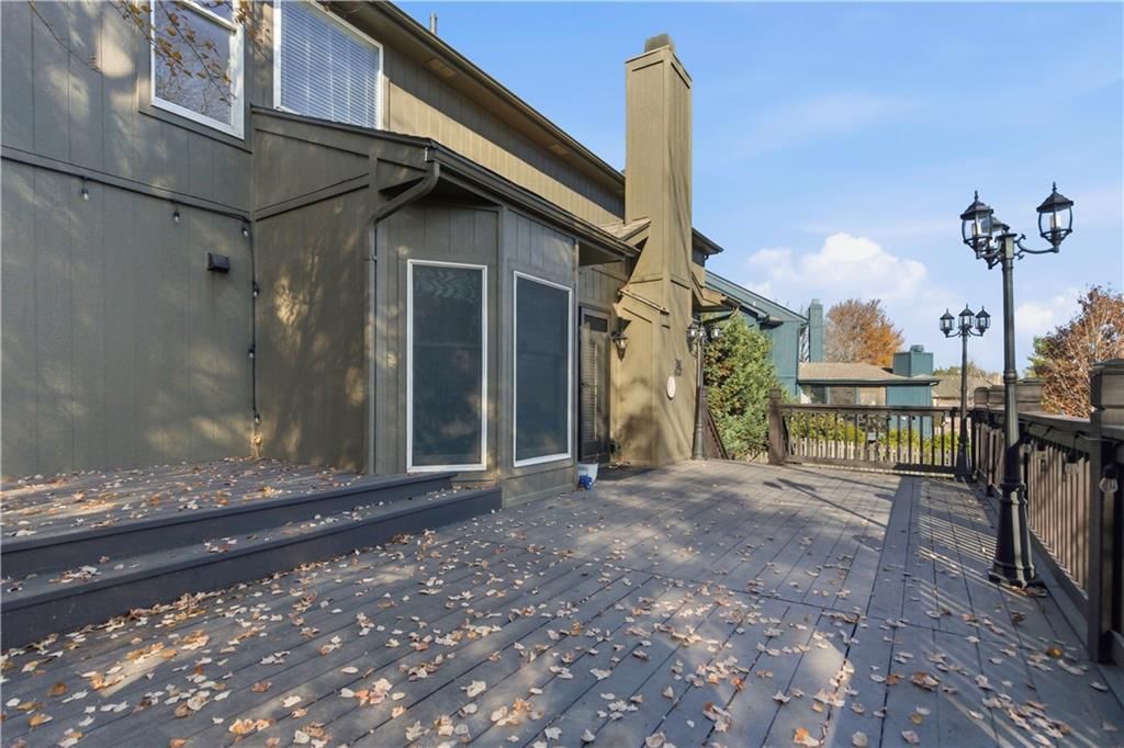 16009 Ash Street — photo 37