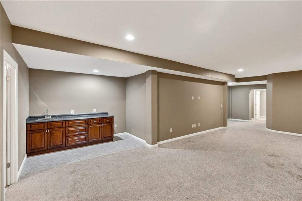 9003 N St Clair Avenue — photo 36