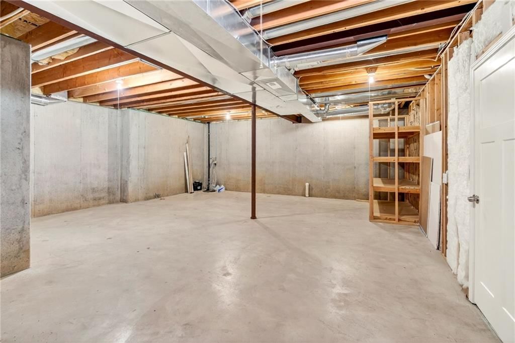 9003 N St Clair Avenue — photo 39