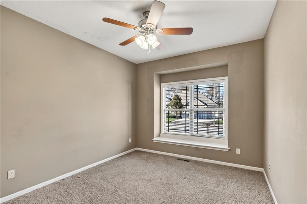 9003 N St Clair Avenue — photo 46