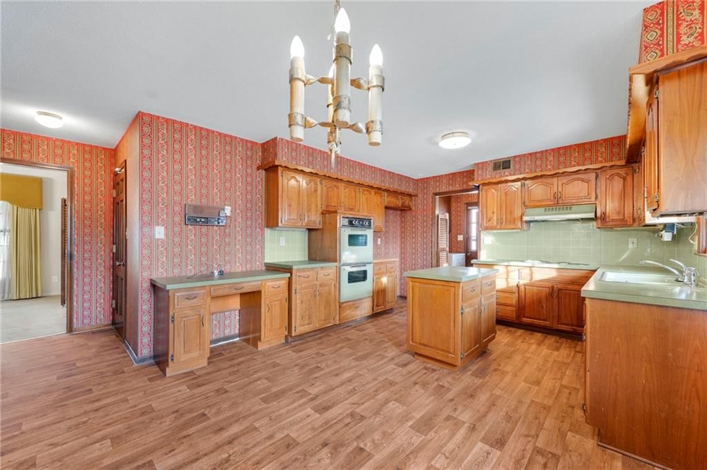 513 NW Briarcliff Road — photo 15