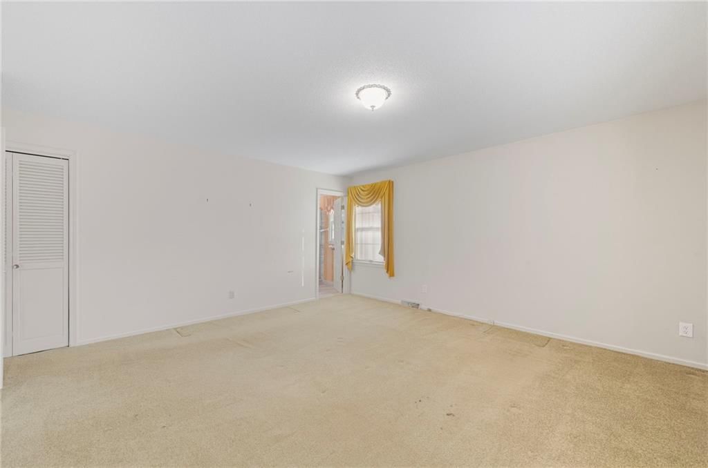 513 NW Briarcliff Road — photo 21