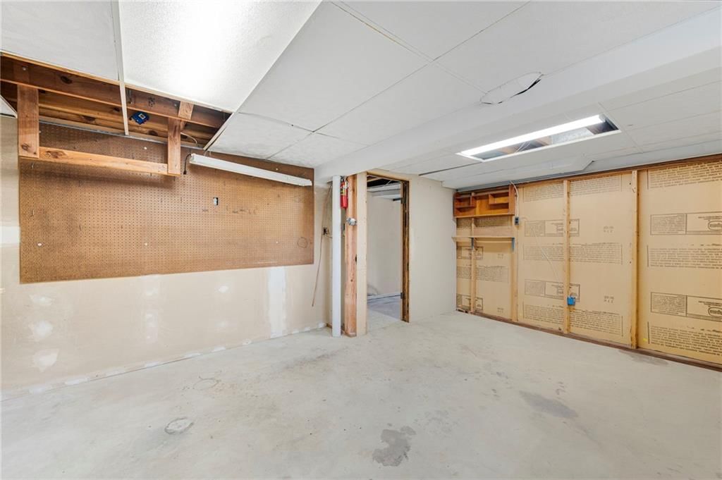 513 NW Briarcliff Road — photo 36