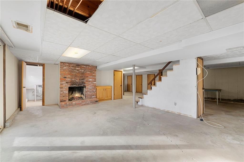 513 NW Briarcliff Road — photo 38