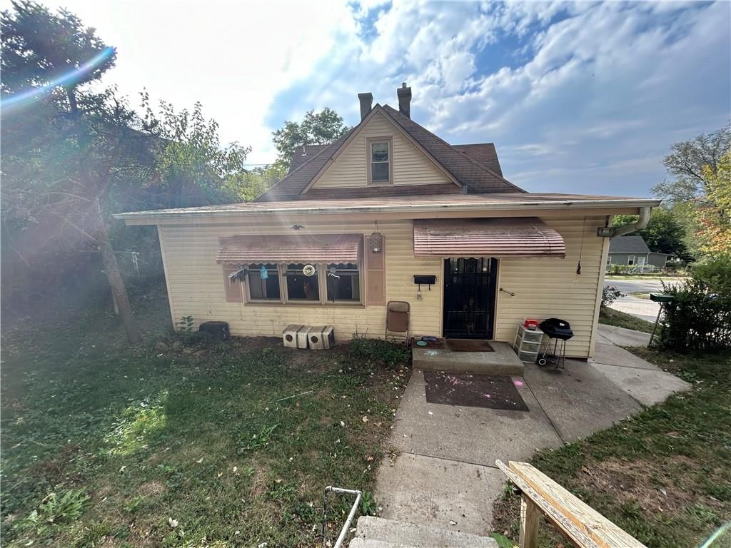302 Harvard Street — photo 16