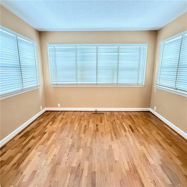 209 W Fort Scott Street — photo 7