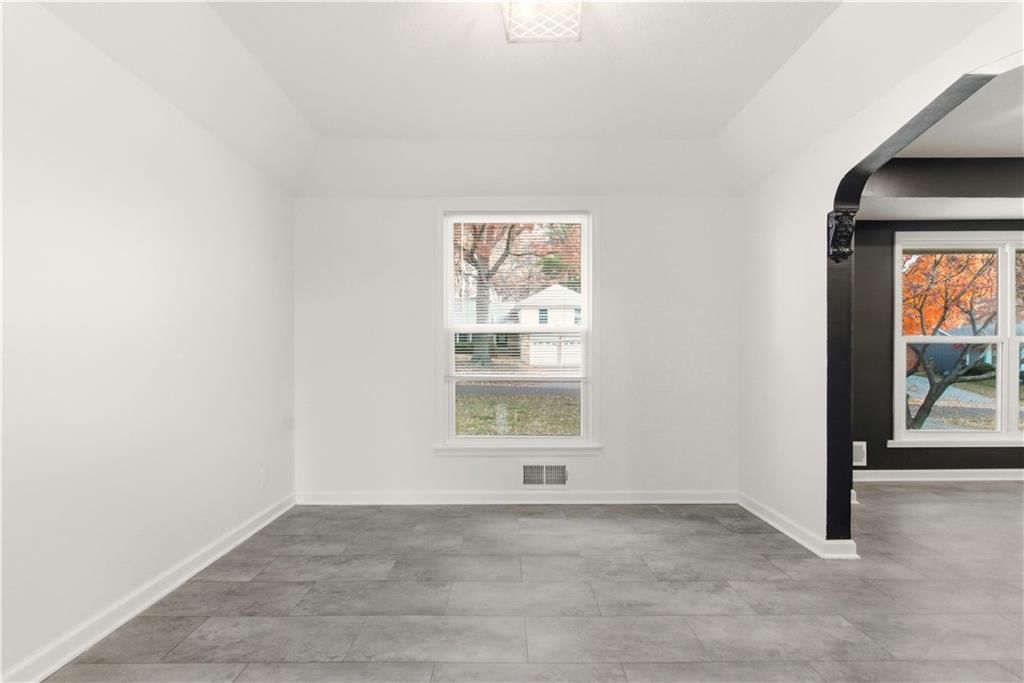 9317 W 82nd Street — photo 8