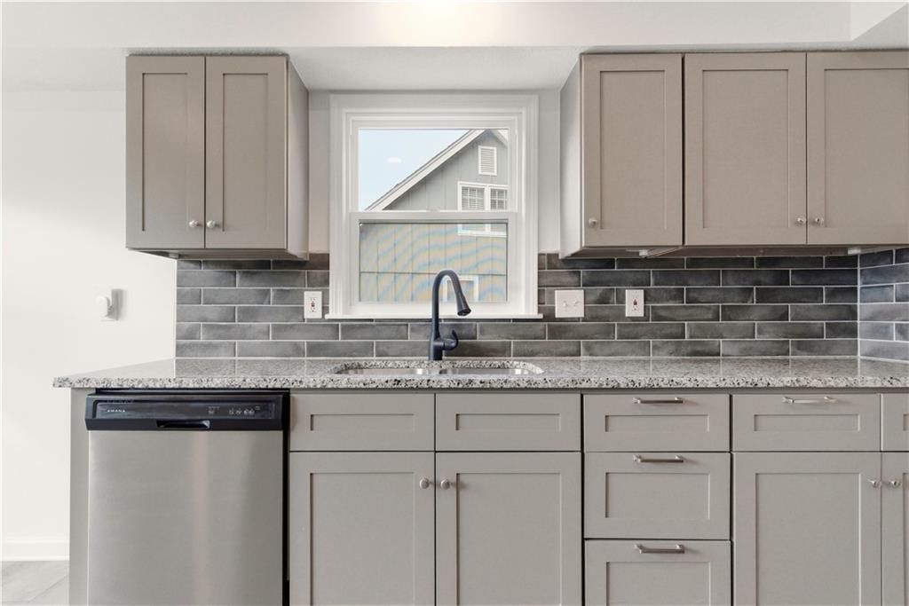 9317 W 82nd Street — photo 12