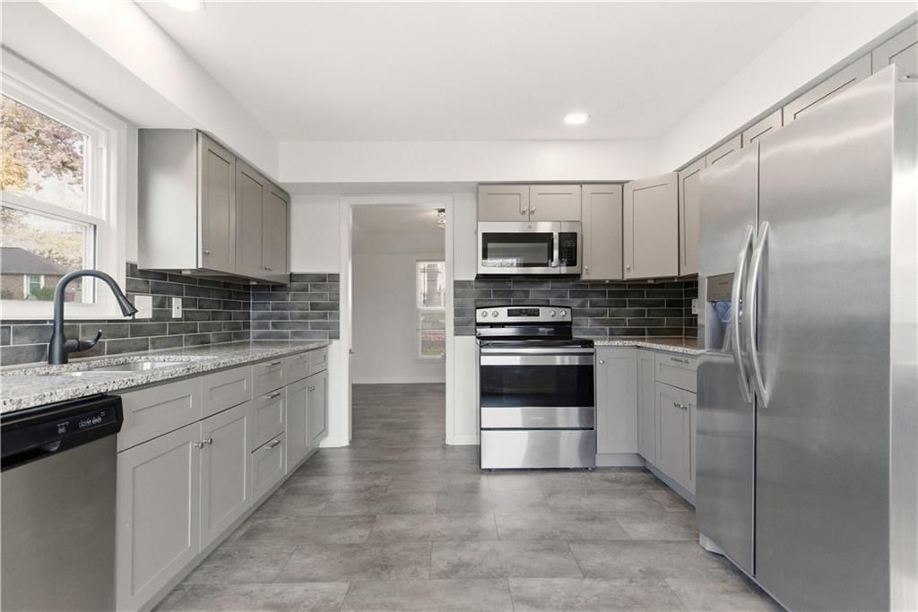 9317 W 82nd Street — photo 14