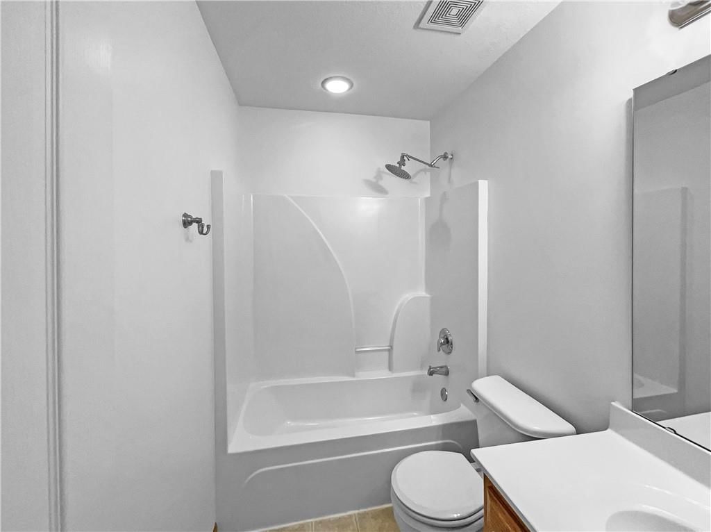 15803 Hight Avenue — photo 6