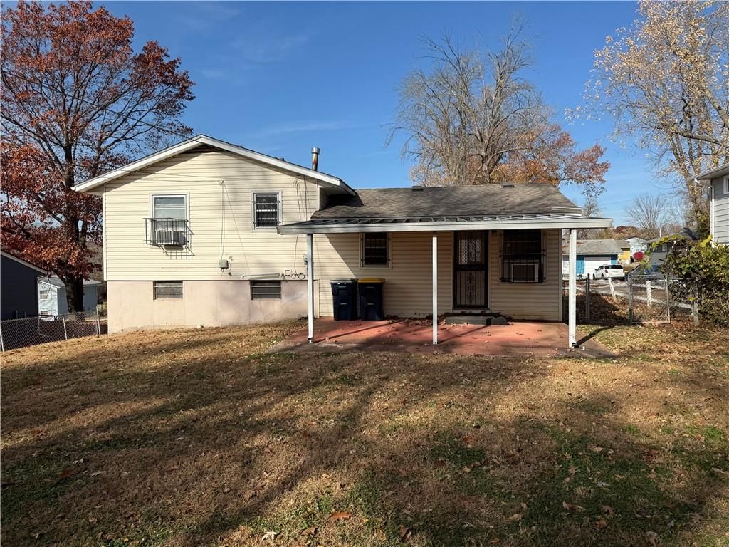 4905 E 41st Street — photo 24