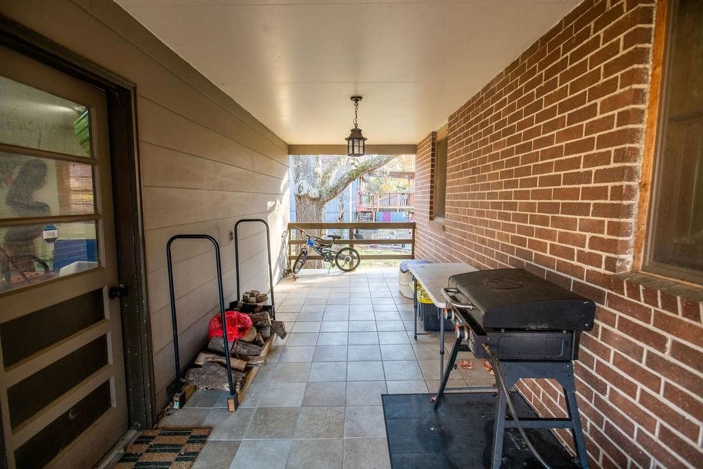 1406 Northfield Park Boulevard — photo 6