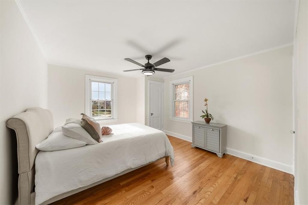 222 W 70 Street — photo 16
