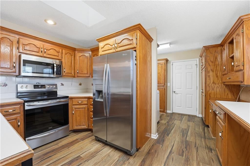 6414 NW REVERE Drive — photo 11