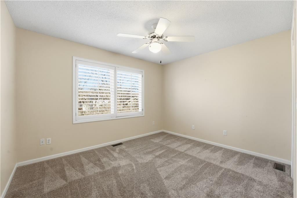 6414 NW REVERE Drive — photo 21