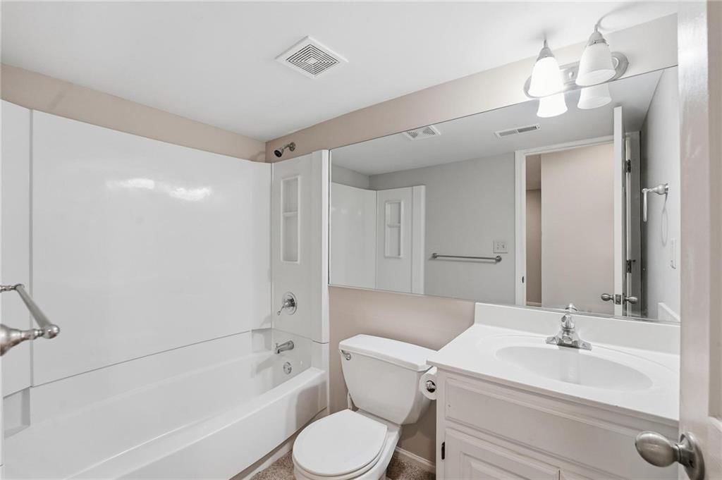 6414 NW REVERE Drive — photo 23