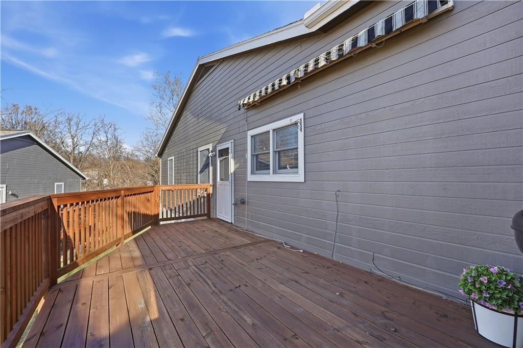 6414 NW REVERE Drive — photo 28
