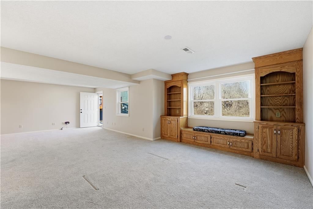 6414 NW REVERE Drive — photo 31