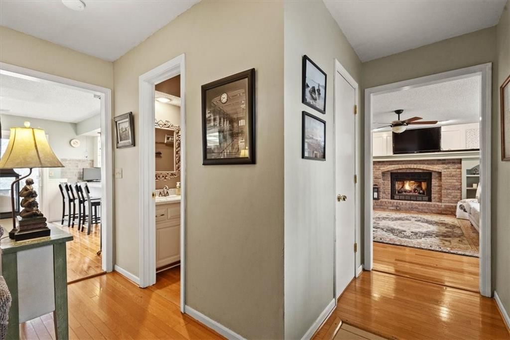 620 N Persimmon Drive — photo 4