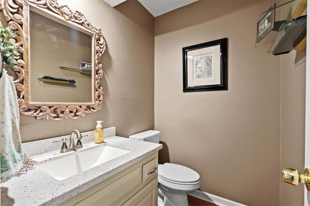 620 N Persimmon Drive — photo 5