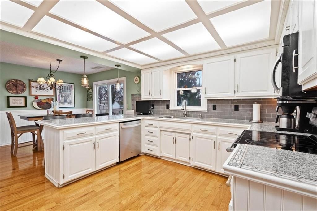 620 N Persimmon Drive — photo 11